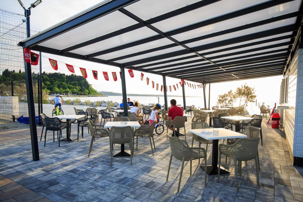 Floating House Sea Queen Portoroz Bagian luar foto