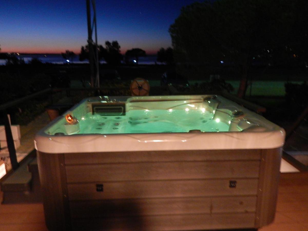 Floating House Sea Queen Portoroz Bagian luar foto